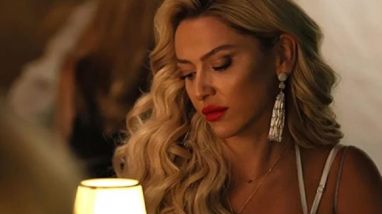 Hadise, yeni aşkını duyurdu! Şenol Sönmez ile 'satmışım anasını' diyerek ilan etti 4