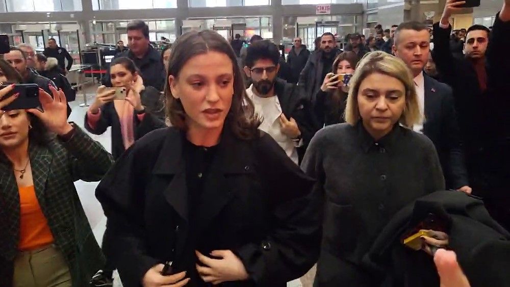 Ayşe Barım'ın erişim engeli talebine mahkemeden ret 6
