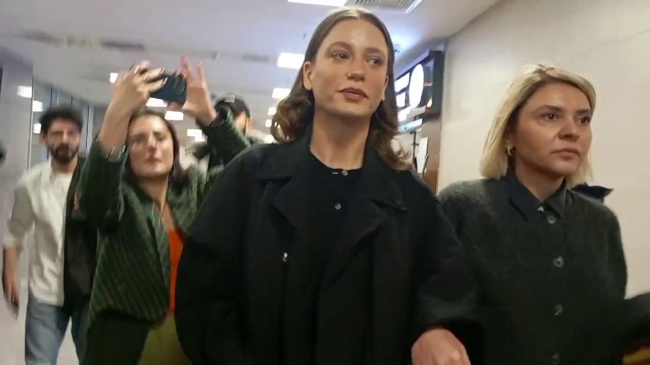 İfadesi alınan Serenay Sarıkaya'dan ilk açıklama! ''Ben dişimle, tırnağımla bu günlere geldim'' 4