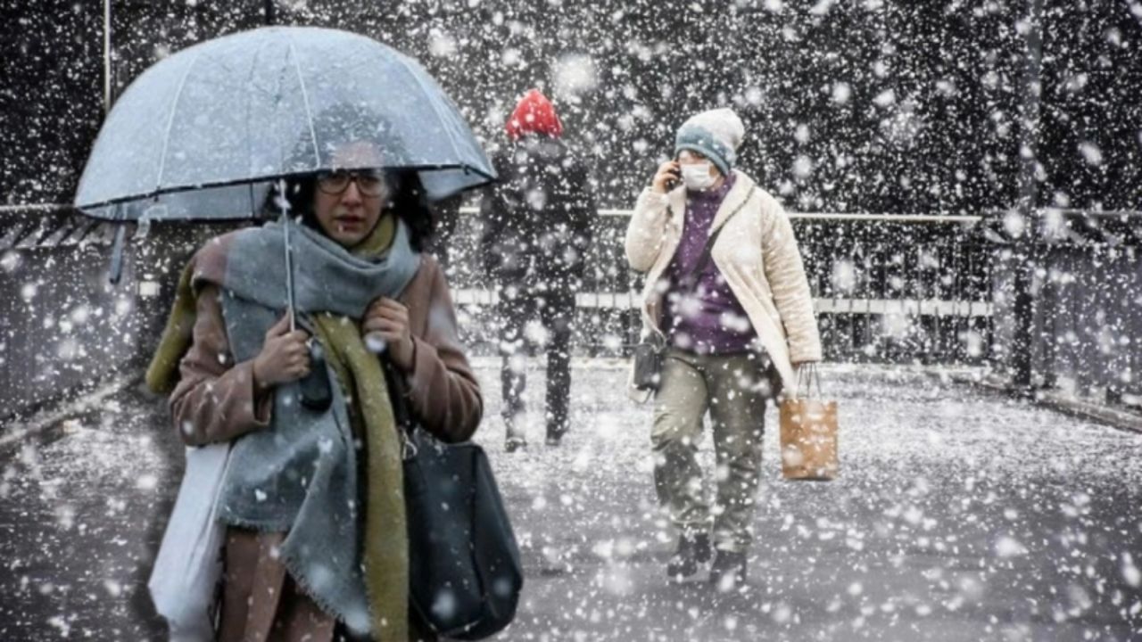 Karla karışık yağmur geliyor! Meteoroloji saat saat harita yayınlayıp uyardı... İşte İstanbul, Ankara, İzmir, Antalya, Rize hava durumu... 2