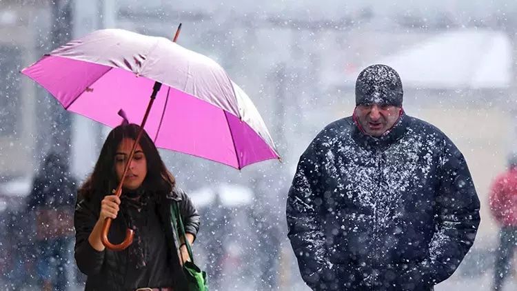 Karla karışık yağmur geliyor! Meteoroloji saat saat harita yayınlayıp uyardı... İşte İstanbul, Ankara, İzmir, Antalya, Rize hava durumu... 1