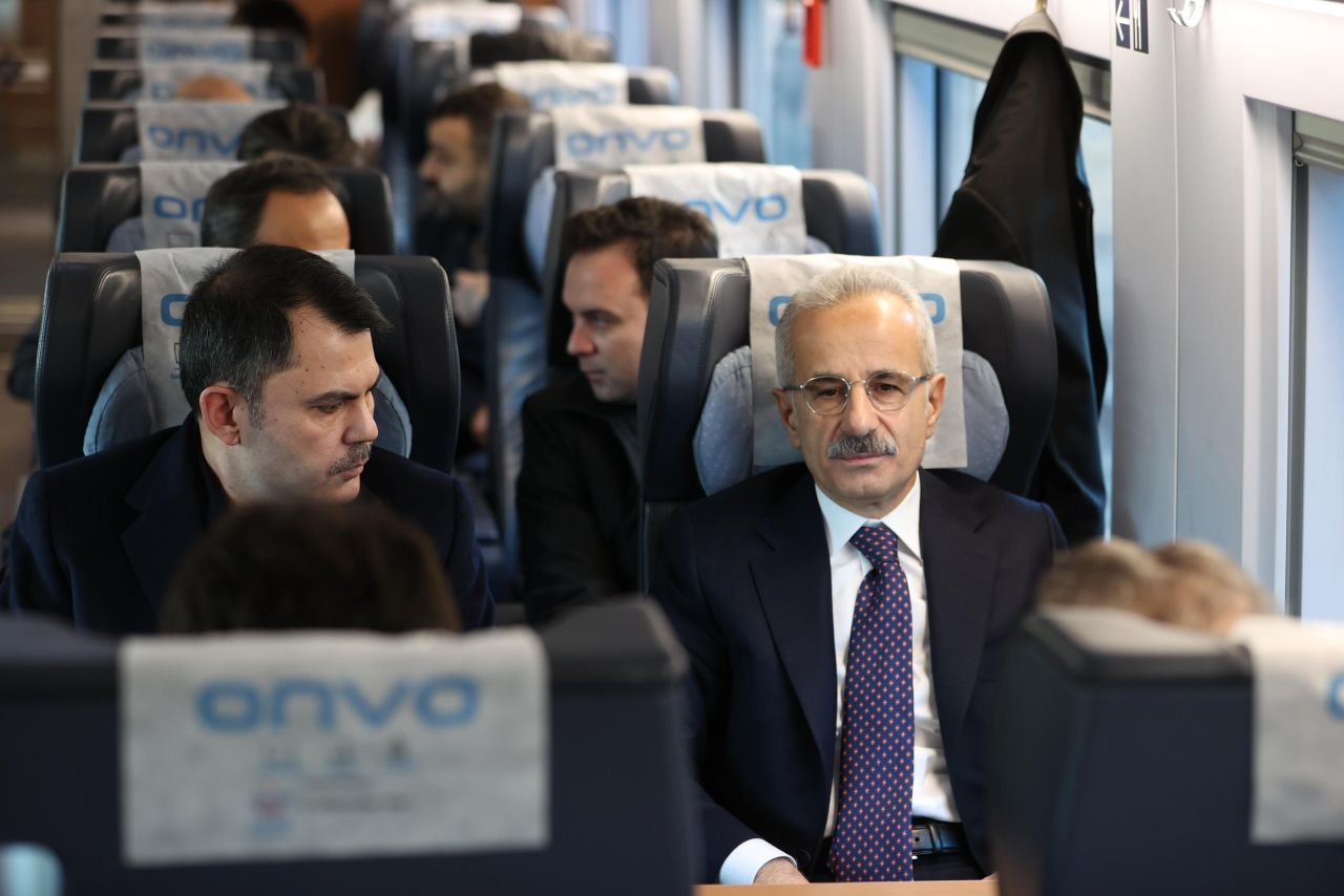 Bakan Murat Kurum ve Abdülkadir Uraloğlu Konya'ya YHT ile gitti! Kurum'un dikkat çeken üniversite anısı... 1
