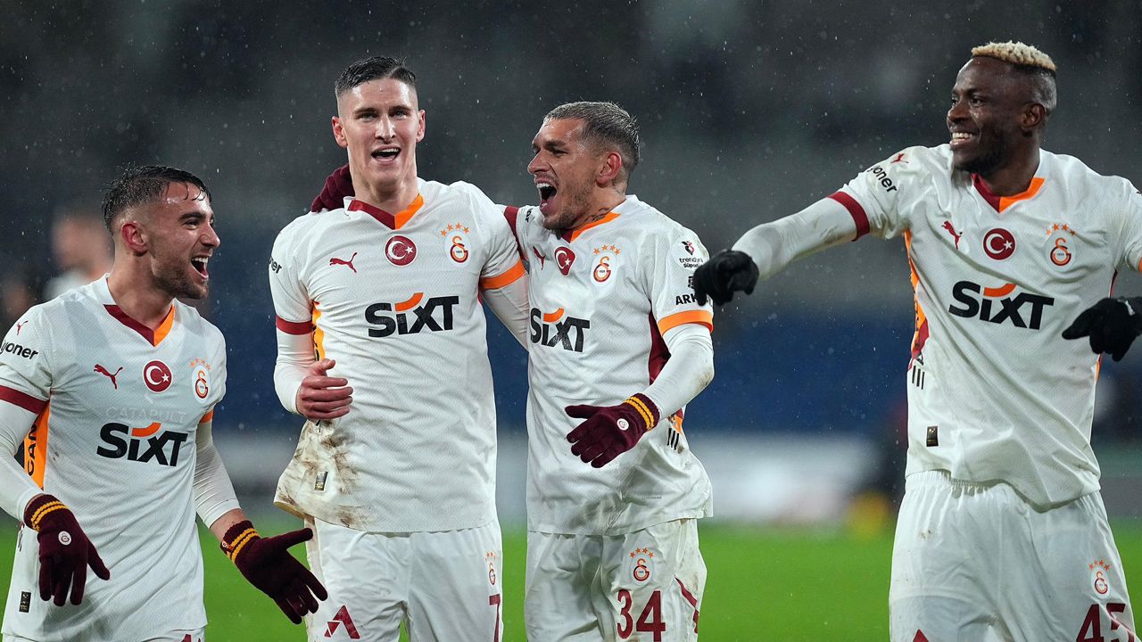 Puan kaybı sonrası Galatasaray harekete geçti, yönetim ilk transfer bombasını patlattı! Yıldız oyuncuyla anlaşma sağlandı: Sezonun kalanı için 4 milyon euro maaş alacak 1