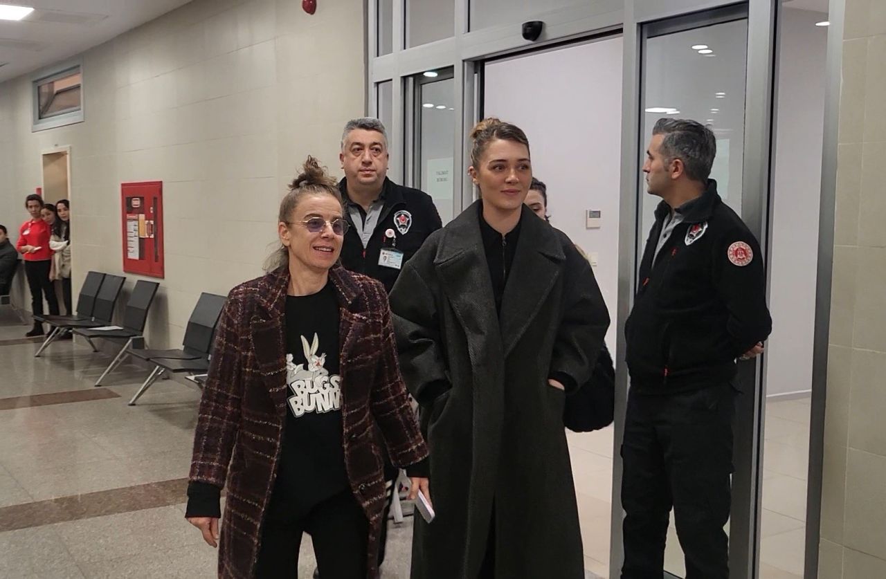 Ayşe Barım'ı ''İşlerime engel olmaya kalktı'' diyerek suçlamıştı! Menajer soruşturmasında ‘mağdur’ olarak dinlenen Deniz Işın'ın ifadesi ortaya çıktı 2