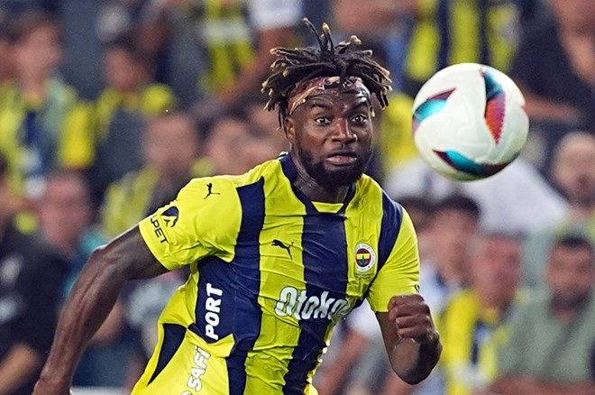 Fenerbahçe'de karar çıktı! Jose Mourinho raporunu sundu: 3 futbolcuyla yollar ayrılıyor 8