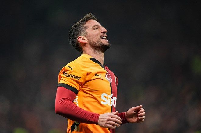 Dries Mertens'ten rekor: Dinamo Kiev maçında tarihe adını yazdırdı! 5