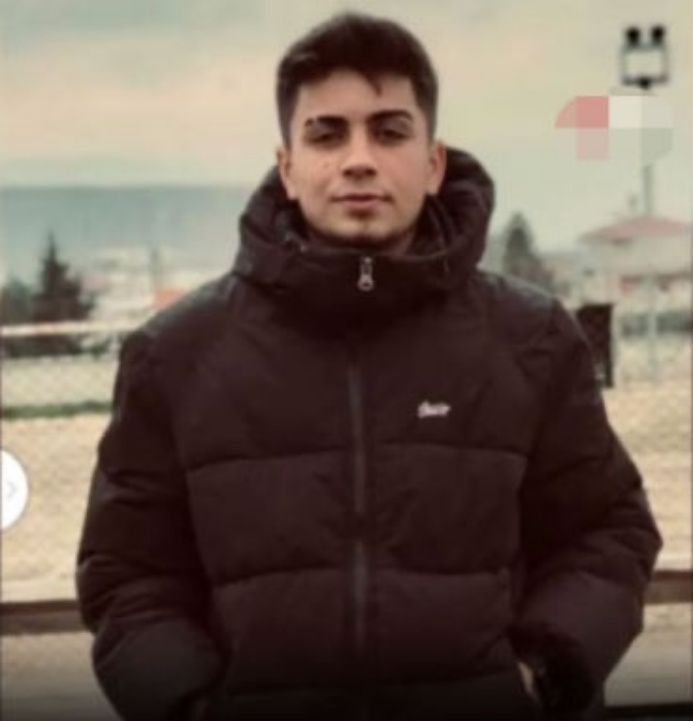 Boğazlarını keserek öldürdü! Cezaevinden yeni çıkan torun dedesini ve babaannesini katletti 5