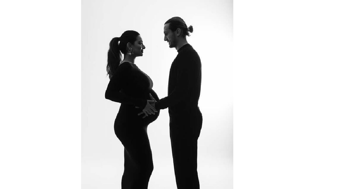 Melisa Aslı Pamuk ve Yusuf Yazıcı'nın bebek heyecanı! Karnı burnunda karelere ilgi büyük... 4