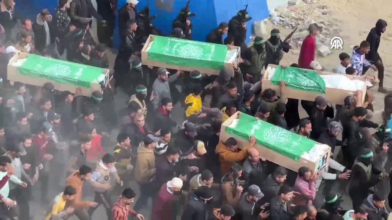 İsrail şehit etmişti... Gazze'de şehit komutan Muhammed Deif için gıyabi cenaze namazı! 5