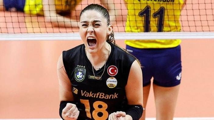 Fenerbahçe'den tarihi transfer operasyonu! Ezeli rakibinin kaptanı olan Milli yıldızı kadroya katıyor 6