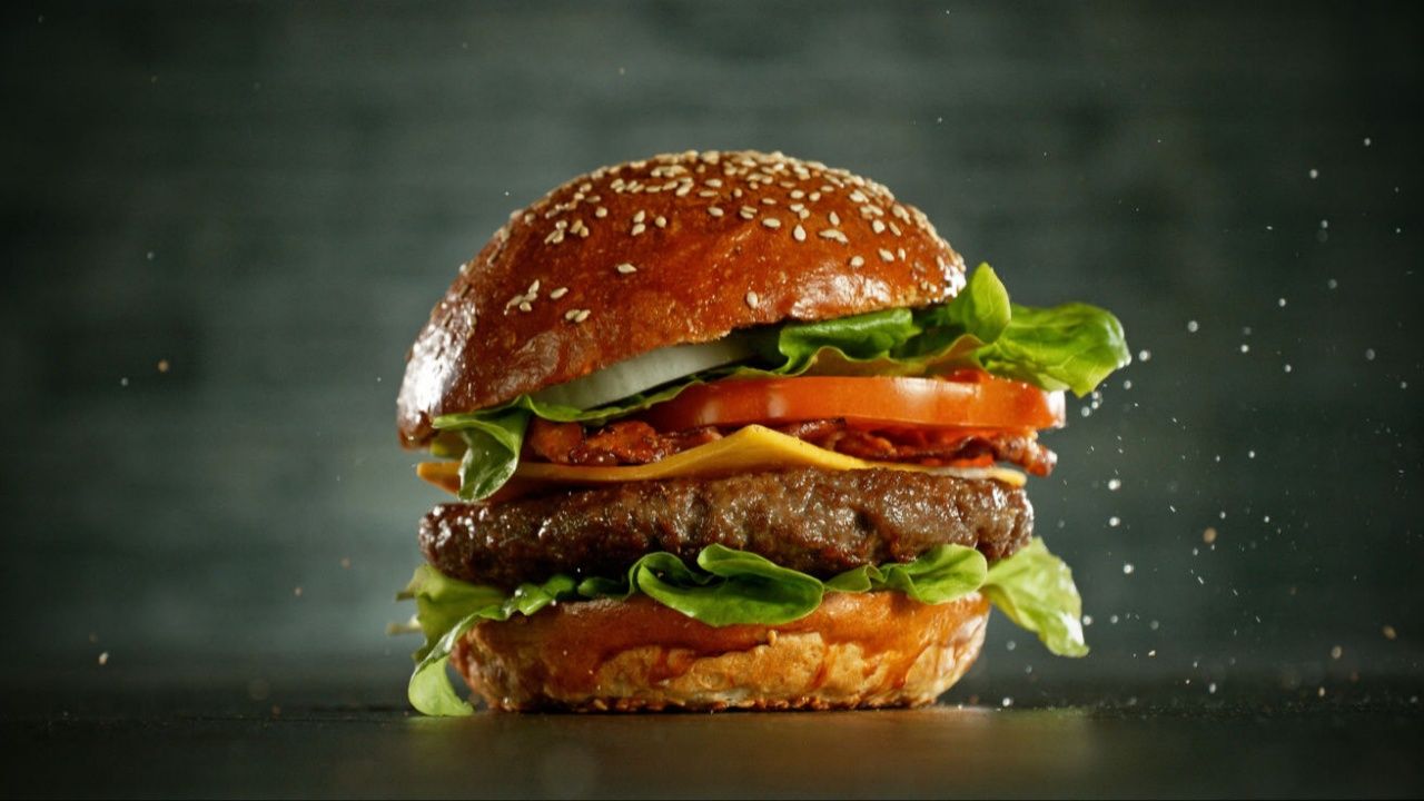 Bakanlık onlarca markayı ifşa etti! Ünlü markalarda listede! Hamburger köftesine kalp, fıstıklı baklavaya çekirdek koymuşlar 1