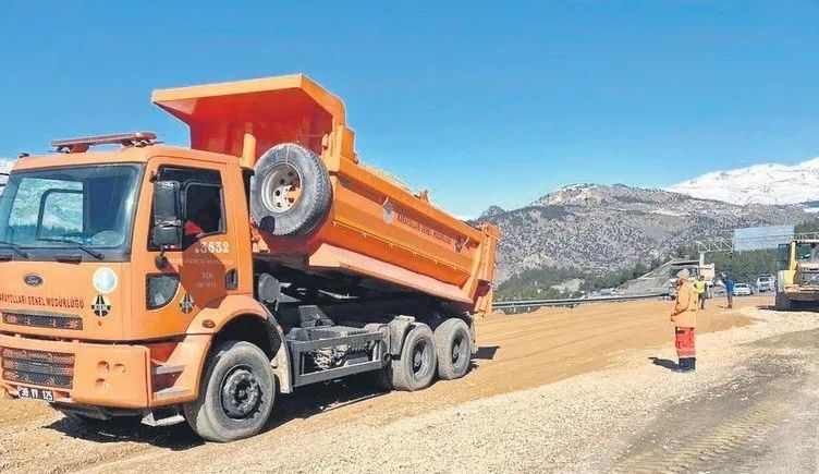 11 şehir yeniden ayağa kalktı! Devlet ve millet el ele felaketin izlerini siliyor... 2.6 trilyon liralık dev kaynak 3