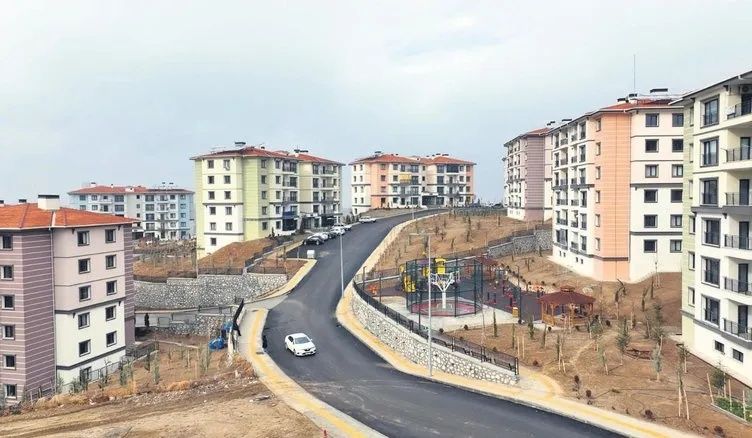11 şehir yeniden ayağa kalktı! Devlet ve millet el ele felaketin izlerini siliyor... 2.6 trilyon liralık dev kaynak 17
