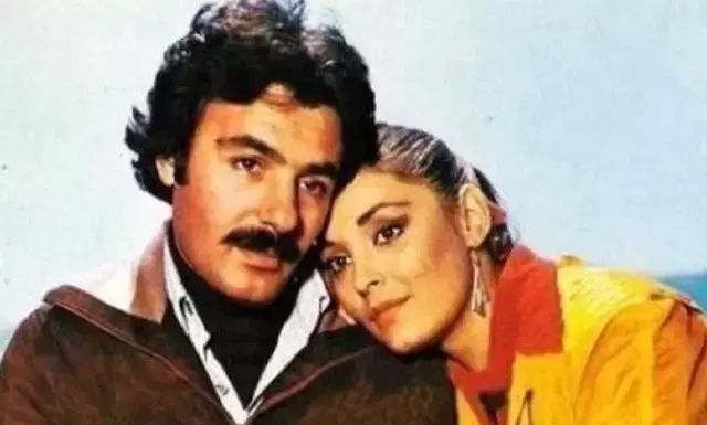Ferdi Tayfur'un 29 yıllık hayat arkadaşı Necla Nazır hastaneye kaldırıldı 1