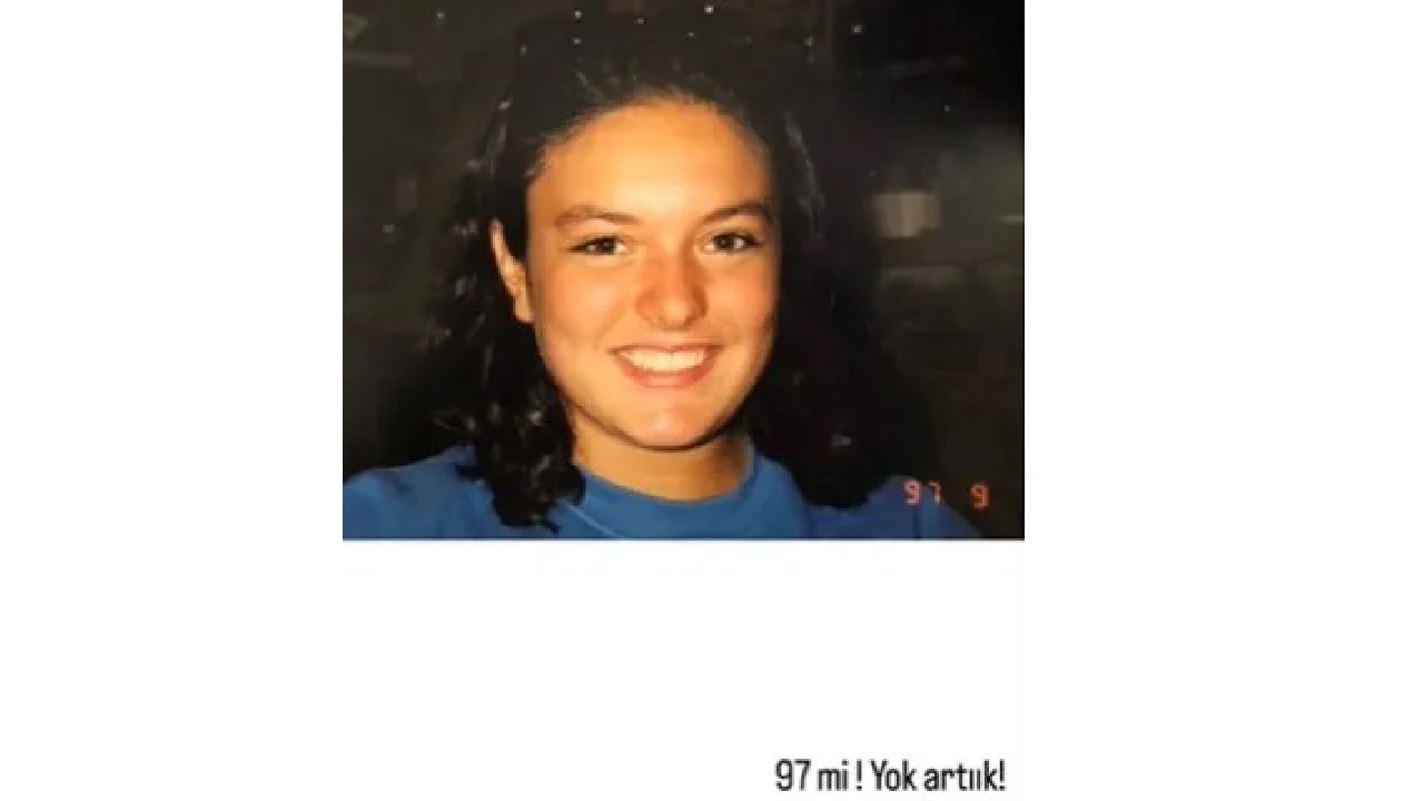 Ezgi Mola'nın zamana meydan okuyan güzelliği: 25 Yıl önceki haliyle gündem yarattı... 2