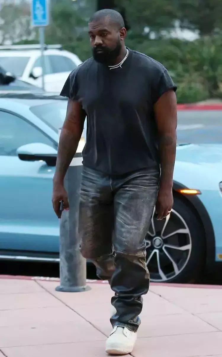 Kanye West'e otizm teşhisi konuldu! 'Kontrolü kaybettiğimi hissediyorum' 3