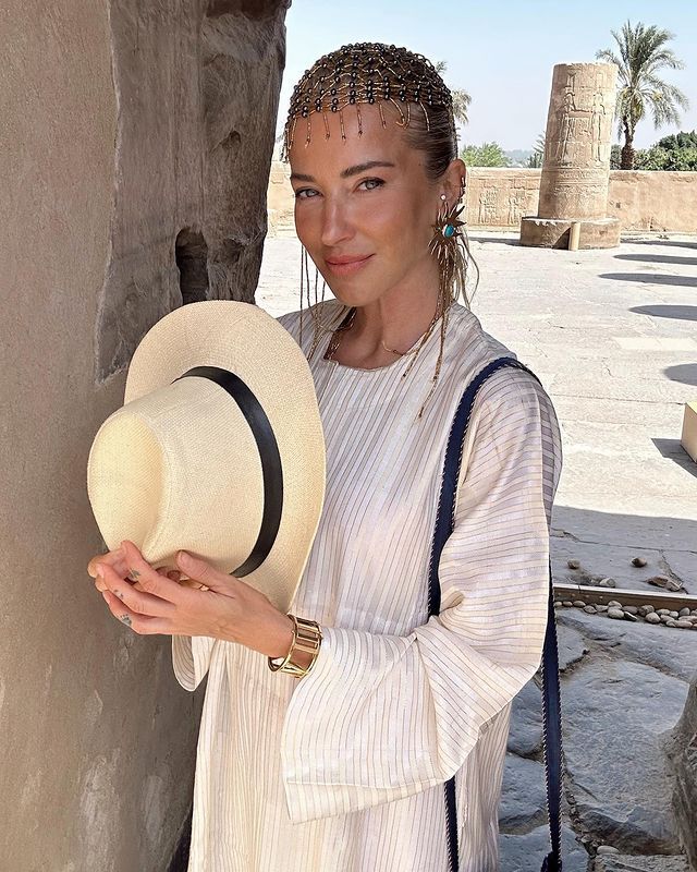 Burcu Esmersoy'un sosyal medya sessizliği! Geçirdiği zor süreci ve yeniden güçlenme hikayesini anlattı 2
