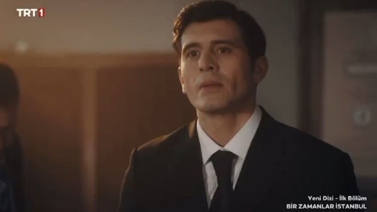 Bir Zamanlar İstanbul ilk bölümü ile ekrana kilitledi! Münazara sahnesi tam not aldı... 1