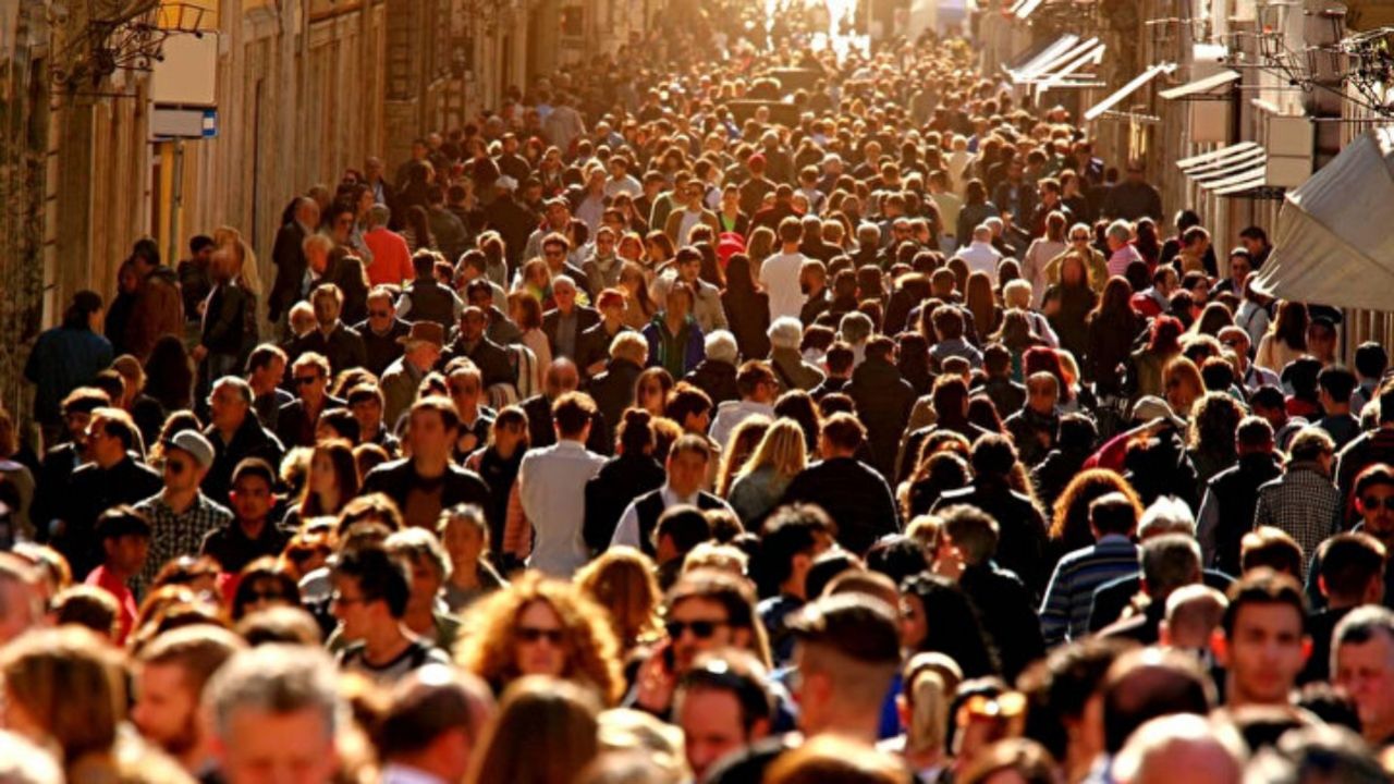 Türkiye'nin en yoğun bölgeleri belli oldu! Bin kişiden 11'i bu ilçelerde yaşıyor 1