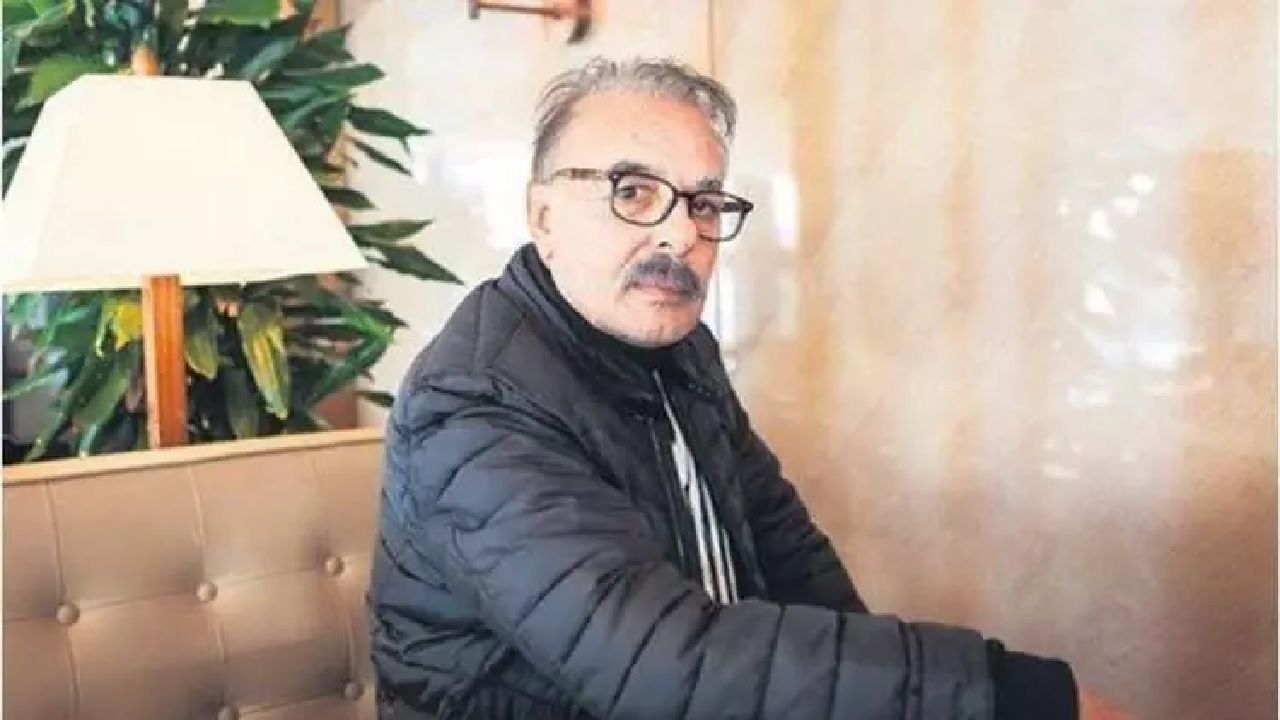 Ferdi Tayfur'un müzik kariyerinden önceki mesleği şaşırttı! Bakın müzik kariyeri öncesi mesleği neymiş... 4