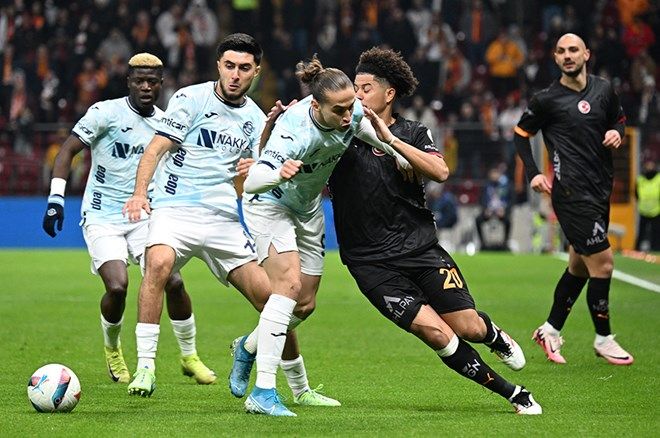 Tugay Kerimoğlu Galatasaray - Adana Demirspor maçı sonrası isyan etti: Artık yoruldum! 1