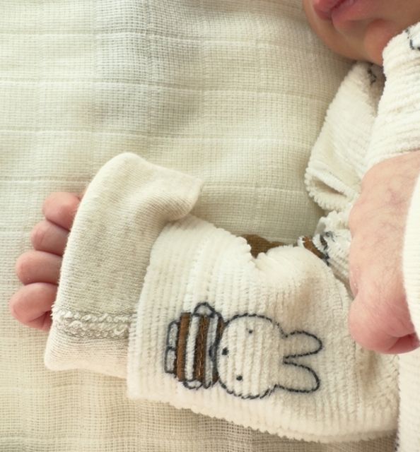 Yusuf Yazıcı ile Melisa Aslı Pamuk, oğluna Mylan ismini verdi! Ünlülerin çocukları için seçtikleri sıra dışı isimler yeniden gündeme geldi 2
