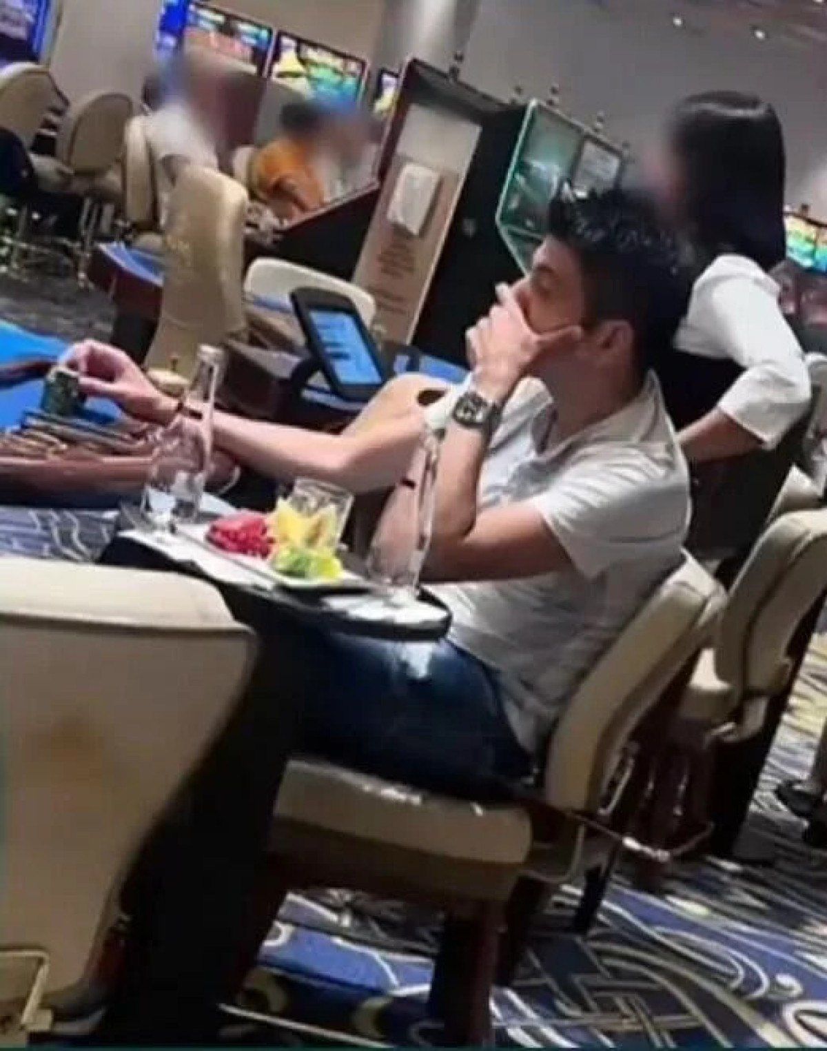 MHK tarafından hakemliği bitirilmişti, herkesi şaşkına çeviren iddia: "Kıbrıs'a kumar oynamaya gitti, parasını kendi cebinden ödemediği ortaya çıktı" 2