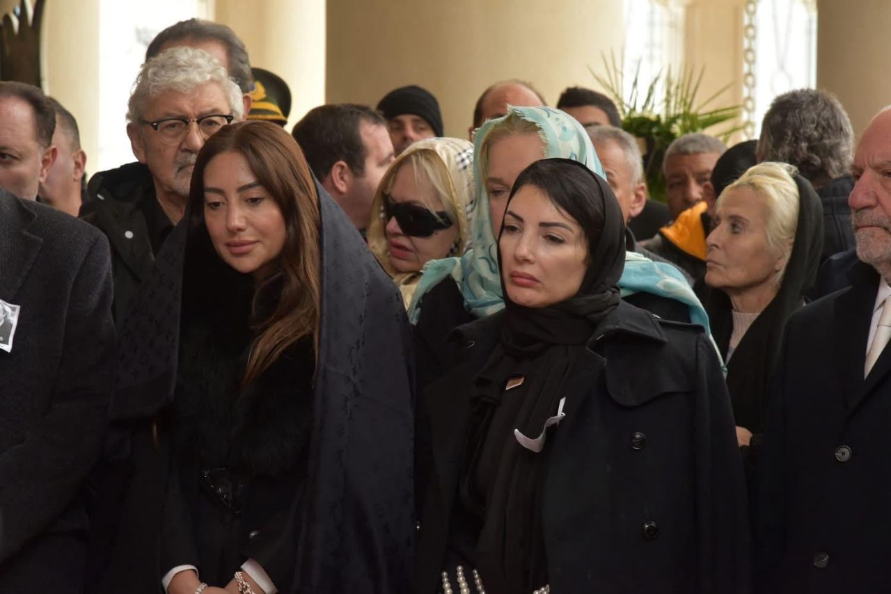 Asil Nadir Lefkoşa'da toprağa verildi 9