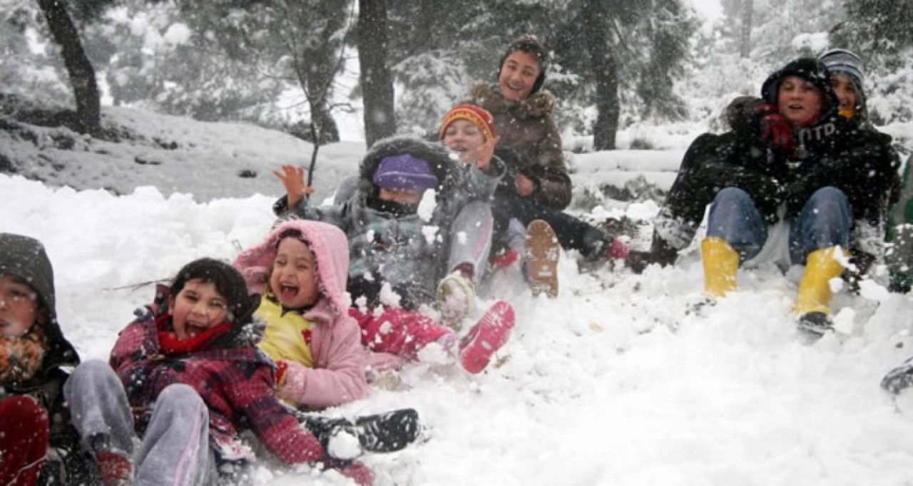 Kar İstanbul'u terk ediyor! Hava 4 derece birden ısınacak! İşte 13 Şubat Perşembe hava durumu tahminleri... 3