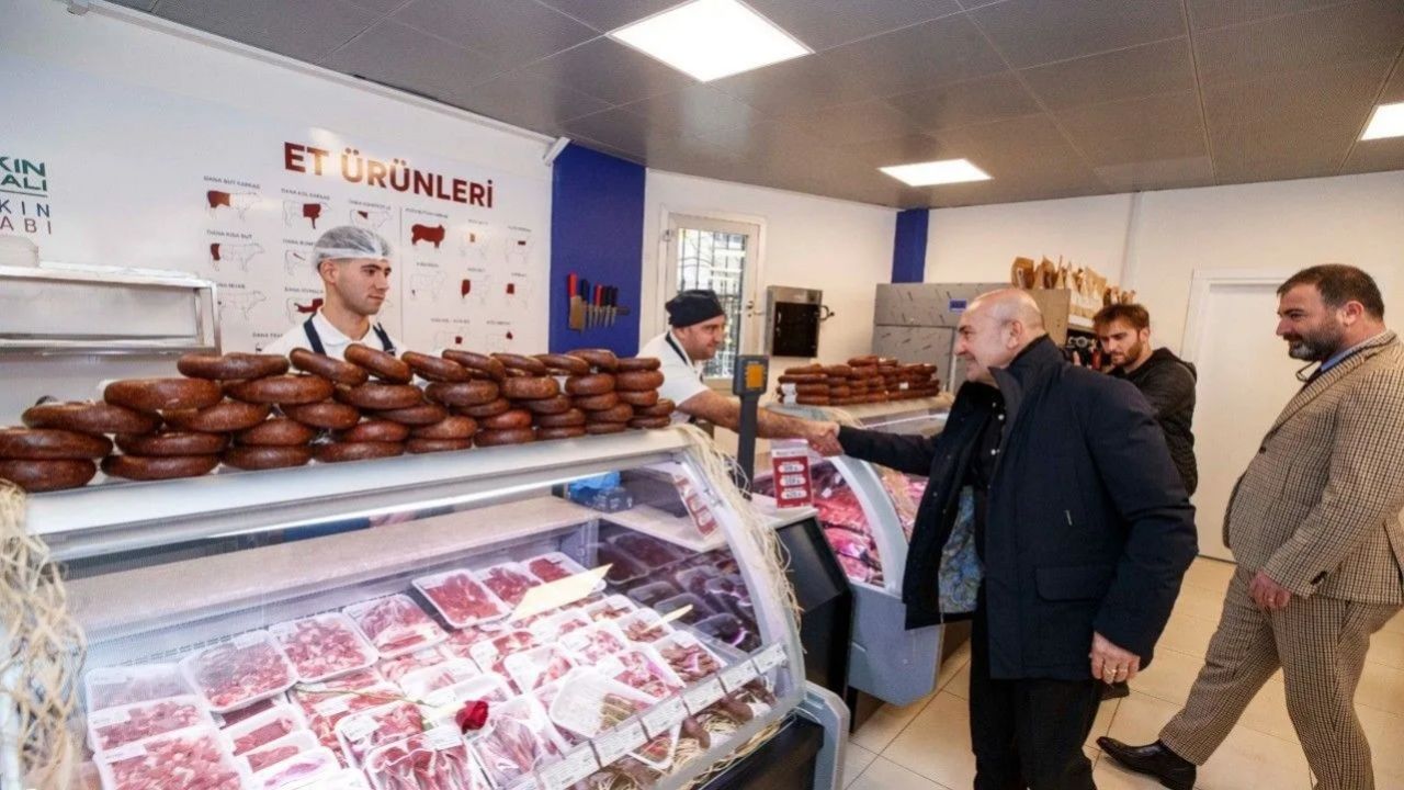 Yeni liste, yeni skandal! İnsanlara sucuk diye eşek eti yedirmişler 2
