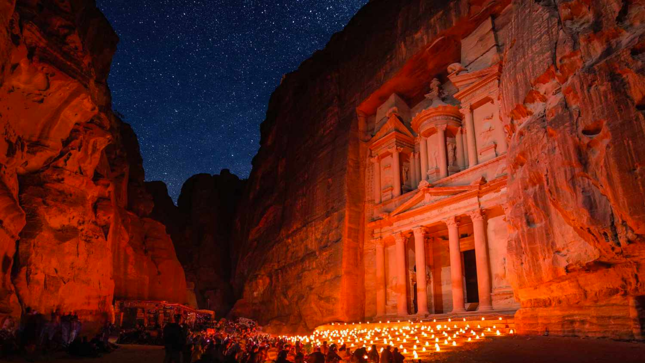 Kartpostal gibi kareler için dünyanın en fotojenik 10 noktası! 5
