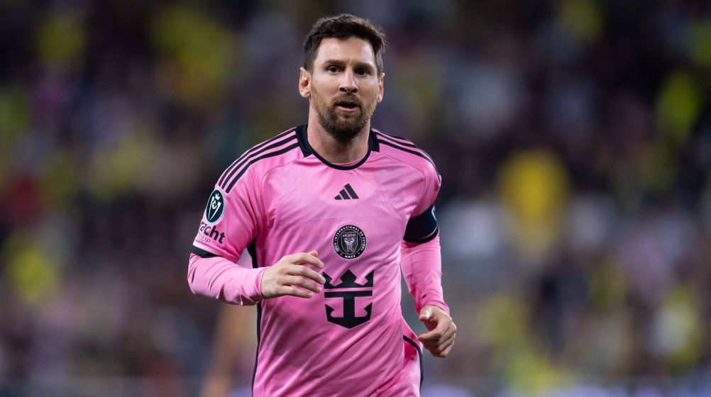 Cristiano Ronaldo dünyanın en çok kazanan sporcusu oldu! İşte 2024 yılının listesi: Lionel Messi ilk 3'e giremedi 15