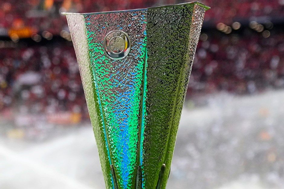 Fenerbahçe ve Galatasaray'ın UEFA Avrupa Ligi şampiyonluk oranları açıklandı: Liste tepe taklak oldu! 1