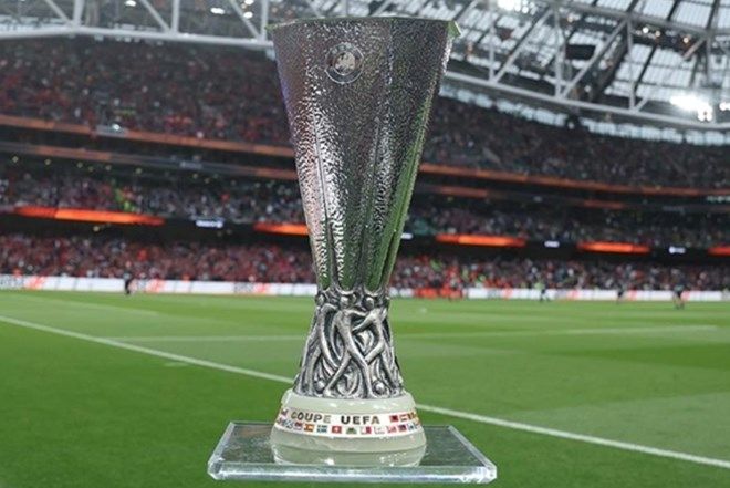 Fenerbahçe ve Galatasaray'ın UEFA Avrupa Ligi şampiyonluk oranları açıklandı: Liste tepe taklak oldu! 3