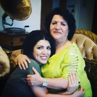 Hastaneye kaldırılan Özcan Deniz'den sağlık durumuyla ilgili açıklama! Ailesine inat eşine övgüler dizdi 6