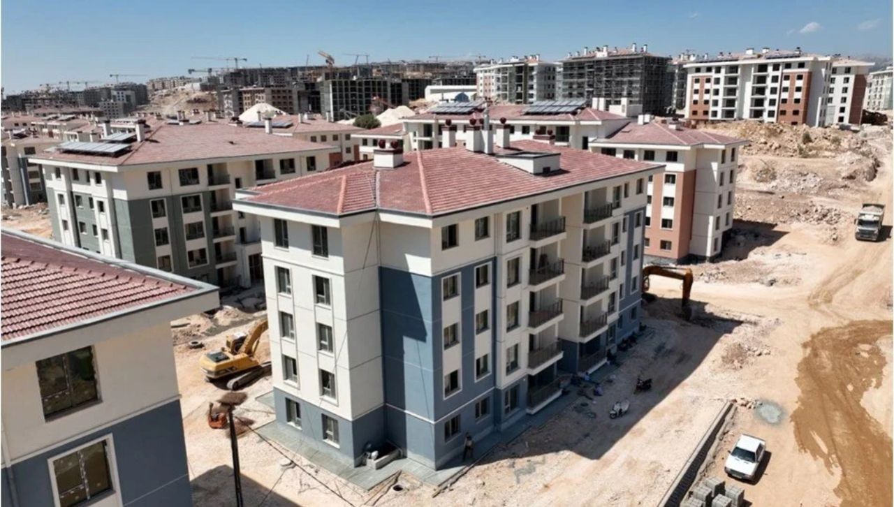 Emlak Konut'tan orta gelirli ailelere peşinatsız konut kampanyası! İşte en çok merak edilen 11 soru ve cevabı 9