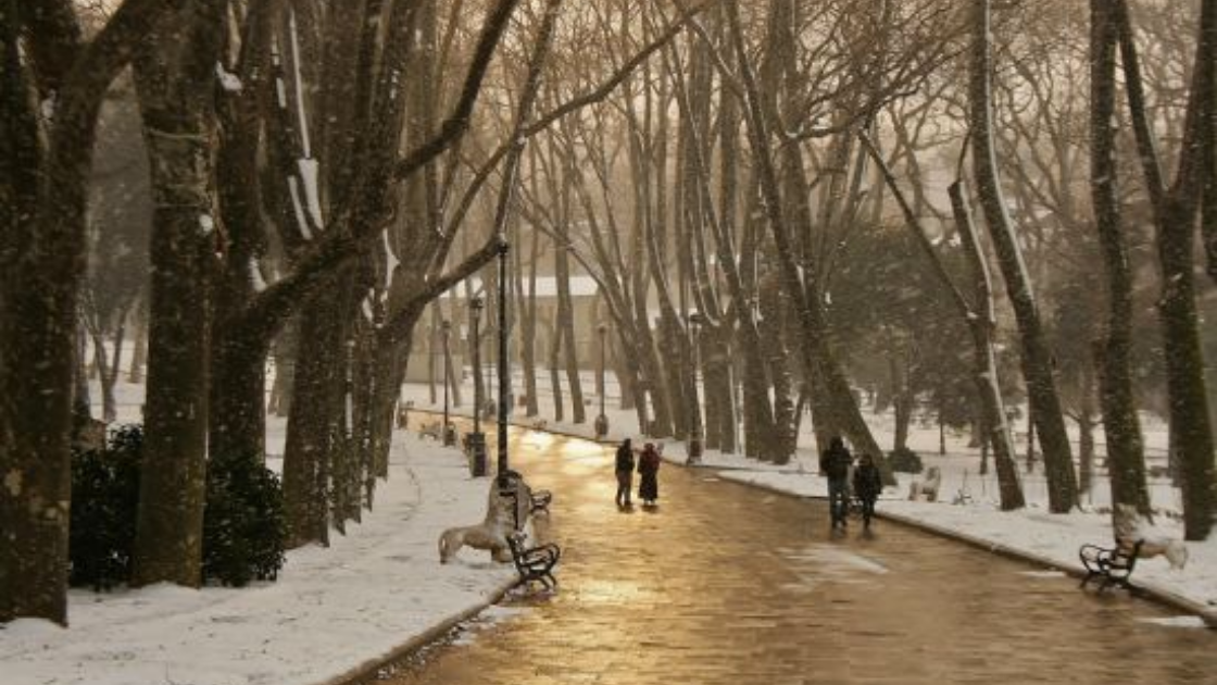 Beyaz örtü altında İstanbul: Karın tadını çıkarmak için en güzel parklar! 4