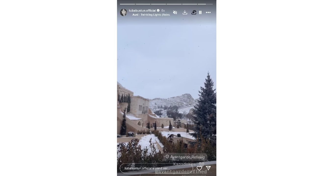 Tuba Büyüküstün ve ikizleri Kapadokya'da kar keyfi yaptı! O kareler görenleri mest etti... 1