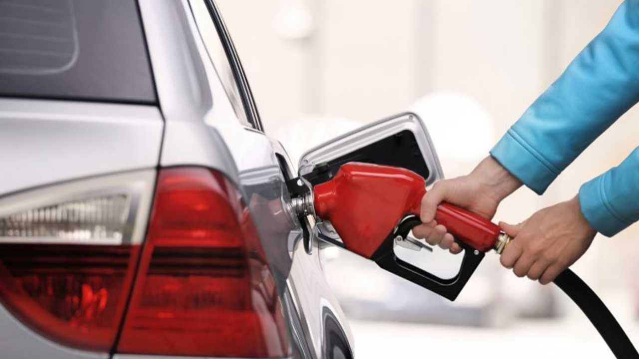 Akaryakıtta son durum! İşte 21 Şubat 2025 güncel benzin motorin fiyatları 3
