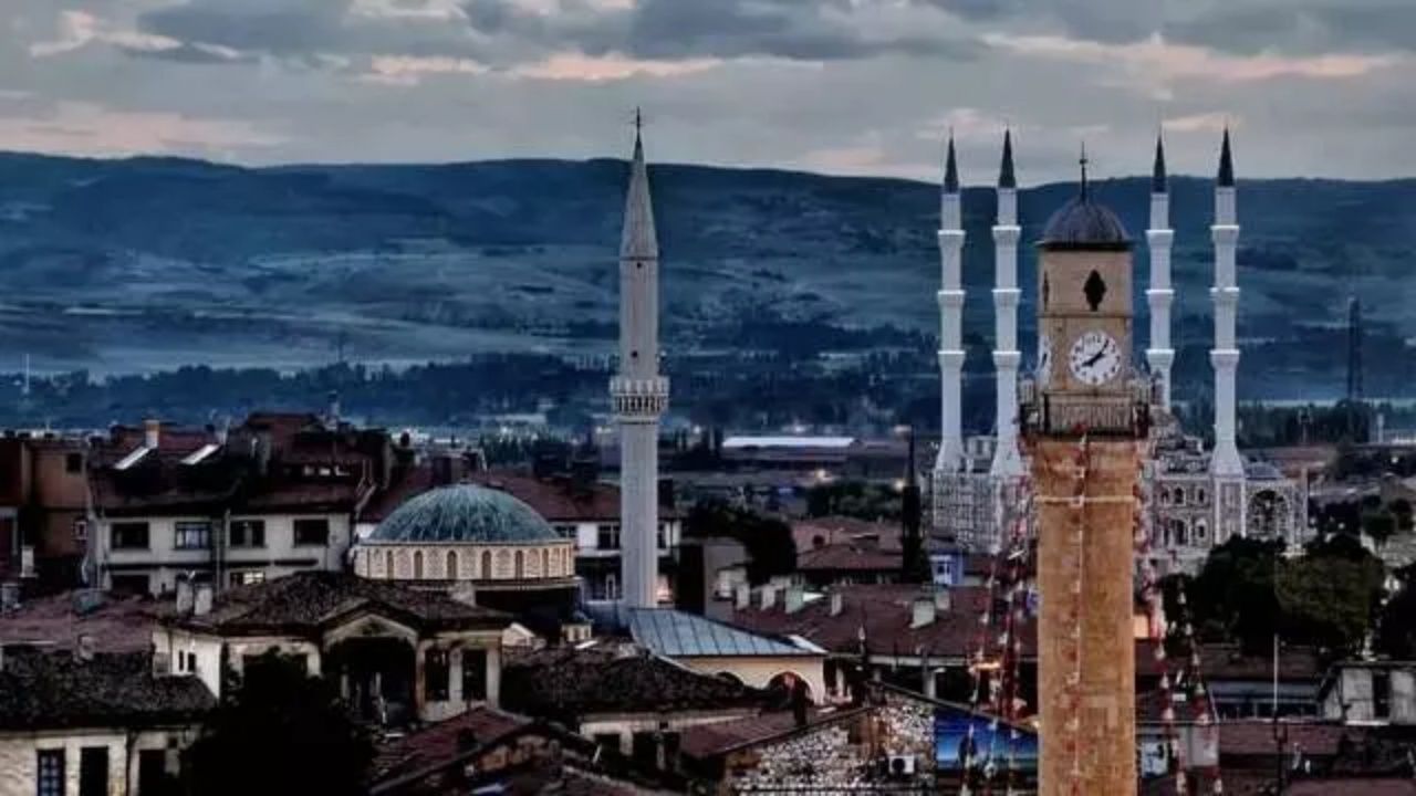 Türkiye'nin en mutsuz şehirleri belli oldu! Trabzon üst sıralarda 10