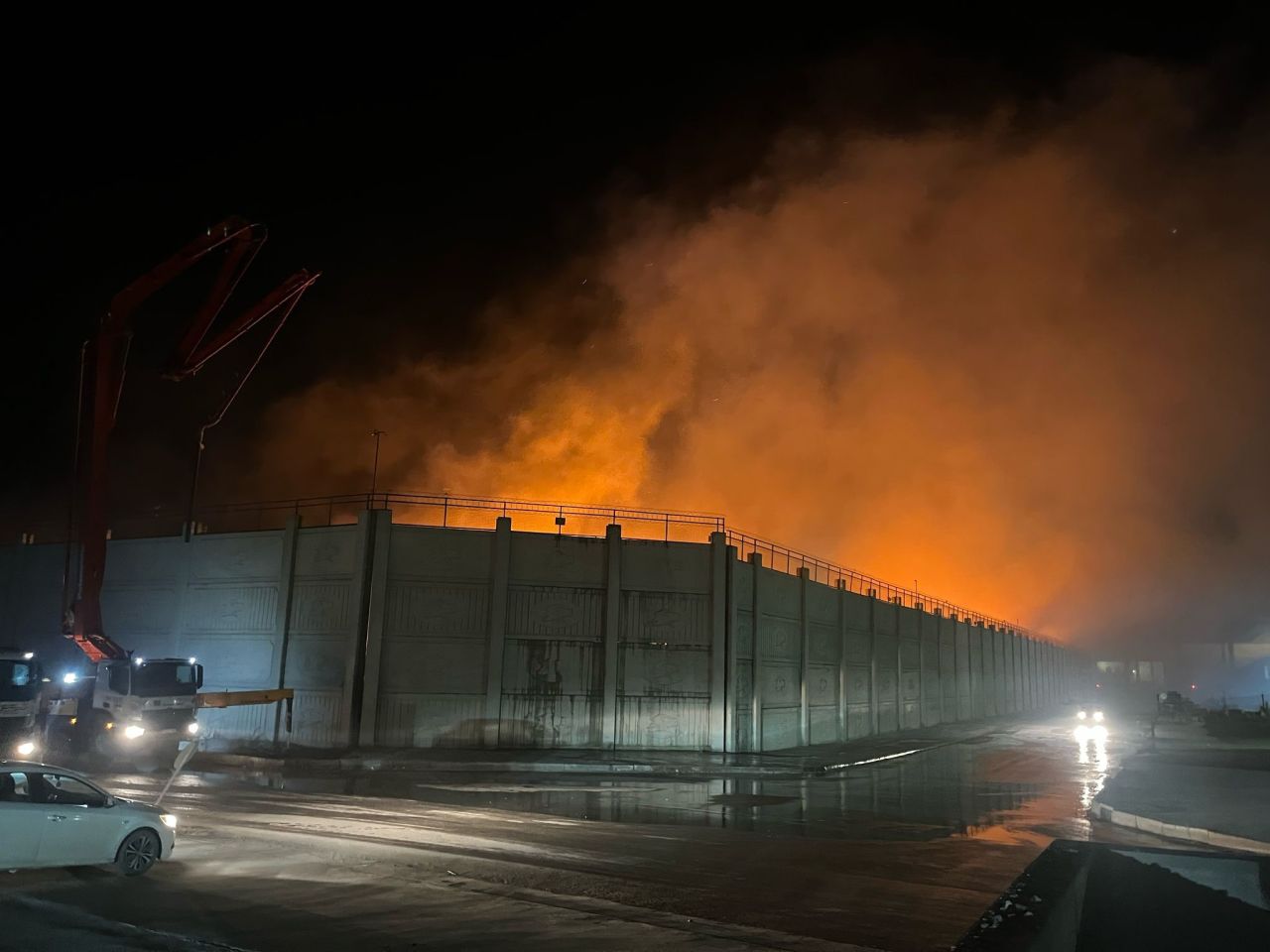 Söke'de büyük yangın; alevler fabrikadan fabrikaya sıçradı 5