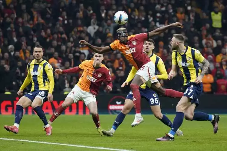 Ünlü yorumculardan geceye damga vuran açıklamalar: Galatasaray, Fenerbahçe, Slavko Vincic... 1