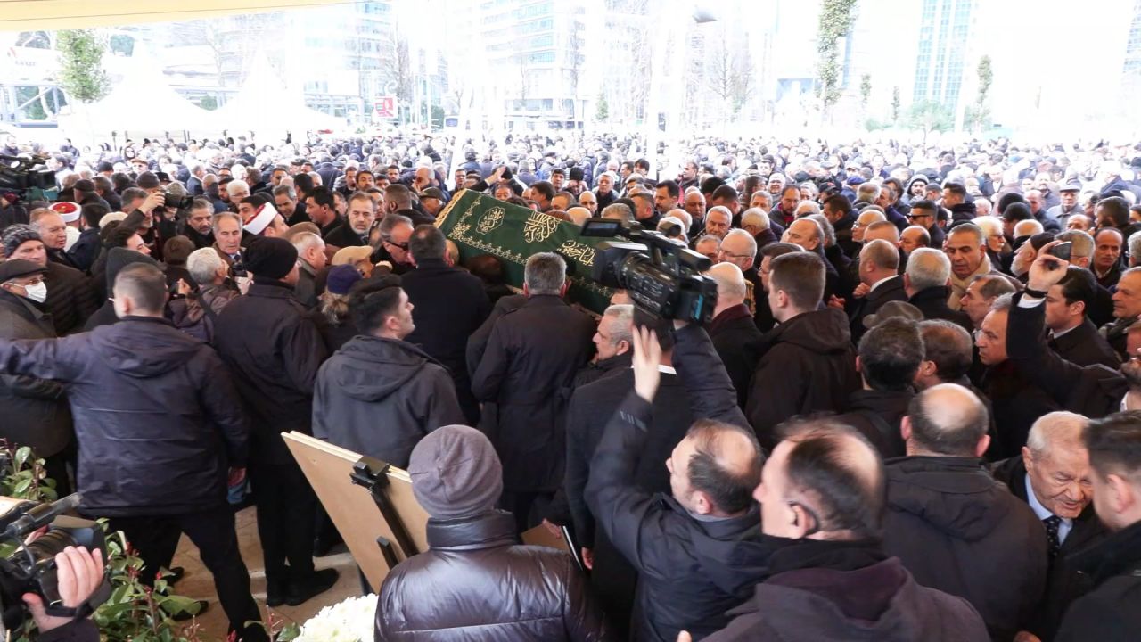 Ünlü iş insanı Yılmaz Ulusoy dualarla uğurlandı 9
