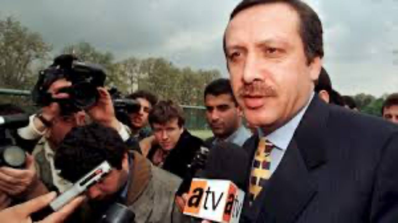 Cumhurbaşkanı Erdoğan 71 yaşında: Millete adanmış destansı hayat hikayesi! 3