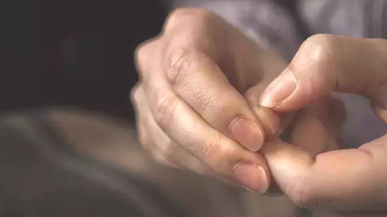 Tırnaklarınız biyolojik yaşınızı ele veriyor! Yavaş mı, hızlı mı yaşlanıyorsunuz? 5