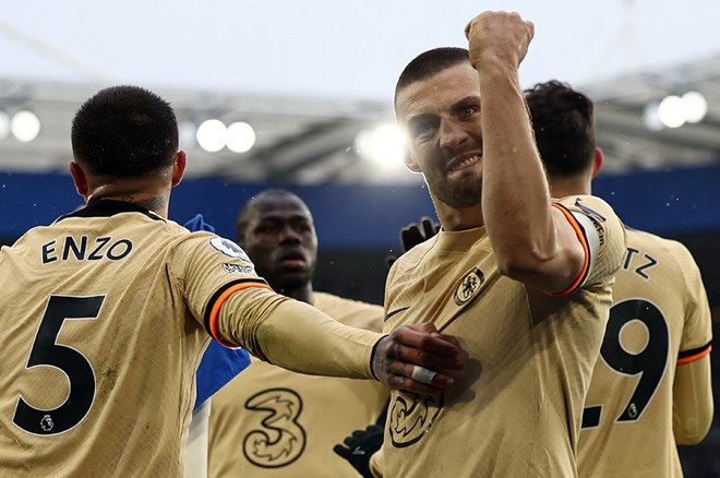 Fenerbahçe'den transferde yeni yıl bombası! Jose Mourinho bizzat devreye girdi: 28 milyon euroluk yıldız imzaya geliyor 4