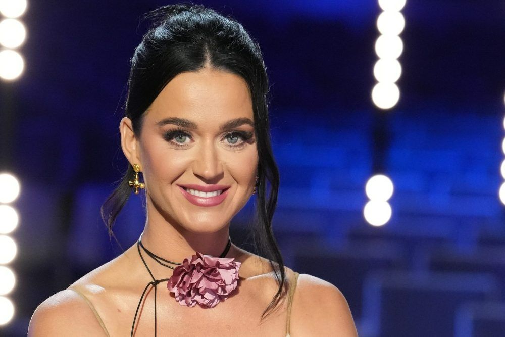 Dünyada 10 kişi gitti! Katy Perry uzaya yolculuk yapacak! 5