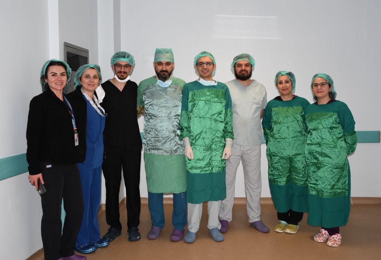 Çorum'da 72 yaşındaki kadın kornea nakli oldu, 50 yıl sonra yeniden görmeye başladı 1