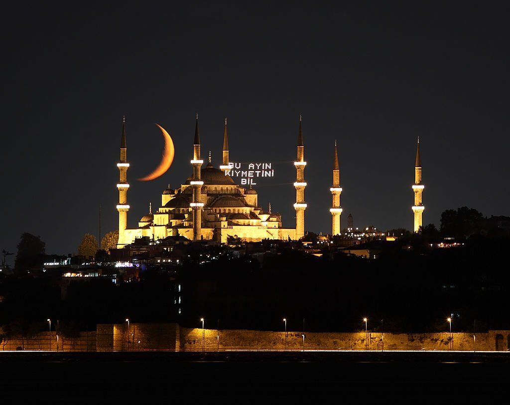 Ramazan'da manevi yolculuk! Dünyanın en büyüleyici ibadet ve iftar noktaları! 3
