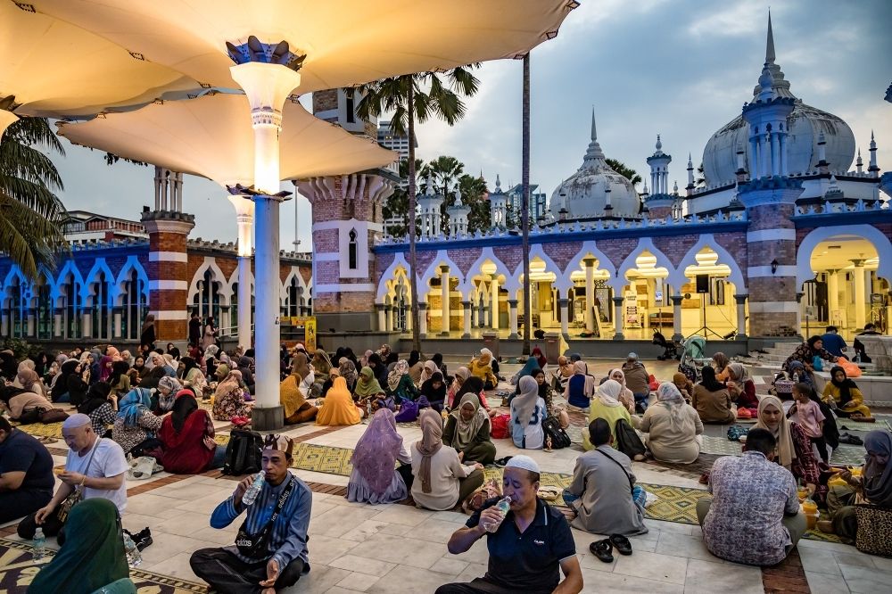 Ramazan'da manevi yolculuk! Dünyanın en büyüleyici ibadet ve iftar noktaları! 7